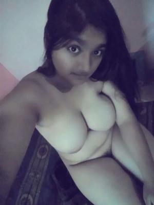 Young Cutie Topless Desi_4.jpg
